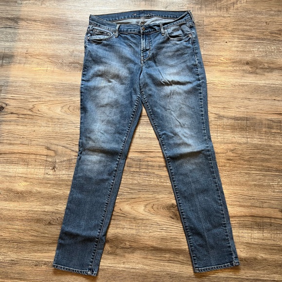 Old Navy jeans - Picture 2 of 5